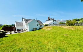 Tirnant- 3 Bed - Ground Floor Rooms -Dog Friendly